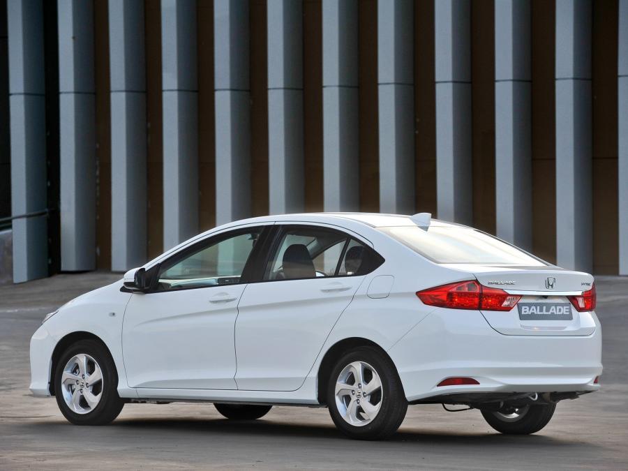  Honda Ballade 2014 года  (фото 24 из 29)